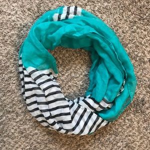 NWT Xhilaration Infinity Scarf